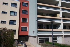 Exterior - Private Apartment Max-Planck-Straße (Laatzen)