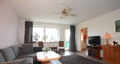 Private Apartment Hoffmann-von-Fallersleben-Straße