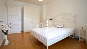 Unclassified image, 5 of 12, button - Private Apartment Sallstraße (Hannover)