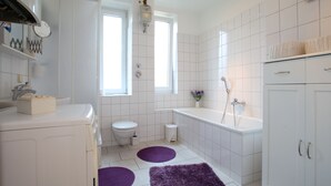 Unclassified image, 4 of 12, button - Private Apartment Sallstraße (Hannover)