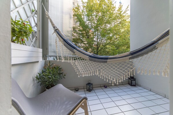 Balcony - Private Apartment Ferdinand-Wallbrecht-Straße (Hannover)