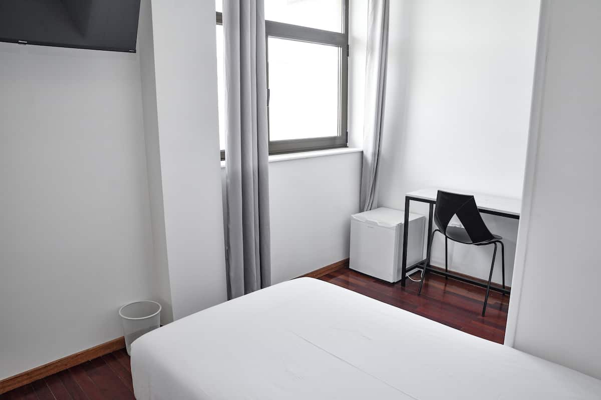 Single Room (Accesible)