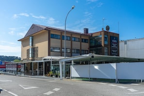 Exterior - Hotel Chip's Narón (Naron)