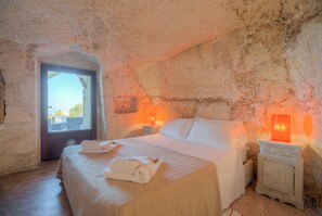 1 bedroom, soundproofing, free cots/infant beds, free WiFi - La Lamia 1864 Ostuni by Typney (Ostuni)