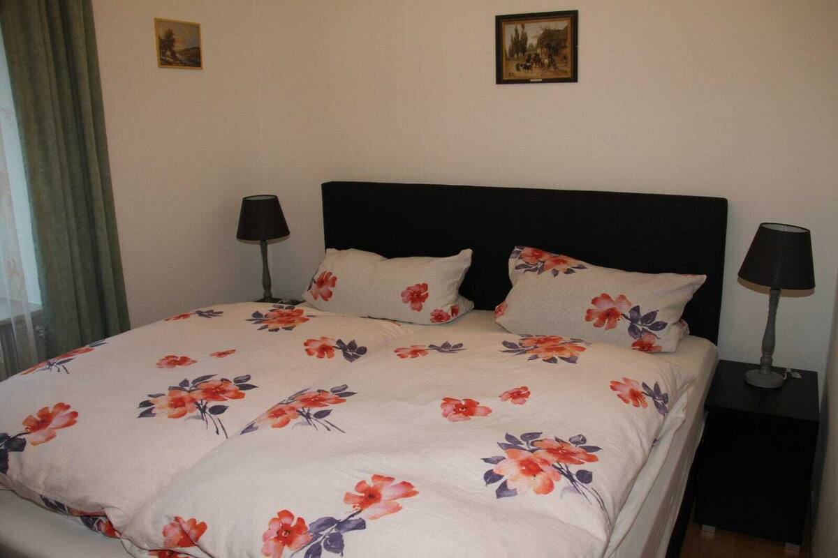 Habitación doble | Escritorio, insonorización y wifi gratis
