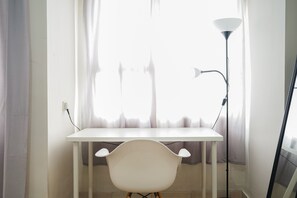 Room | 1 bedroom, desk, free WiFi, bed sheets - Modern Studio at Margonda Residence 5 (Depok)