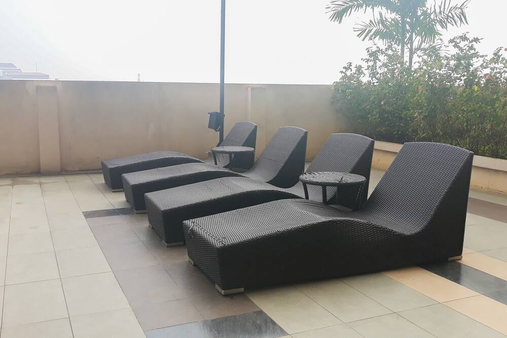 Modern Studio at Margonda Residence 5