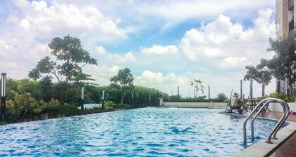 Elegant New Studio The Oasis Apartment