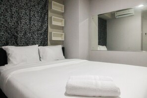2 bedrooms, bed sheets - Simply Minimalist 2BR Apartment at Green Palace Kalibata (Jakarta)