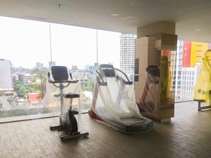Fitness facility - Exclusive 2BR Apartment at Elpis Residence (Jakarta)