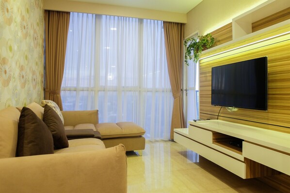 1 bedroom, free WiFi, bed sheets - Comfy and Modern 1BR at Lexington Apartment (Jakarta)