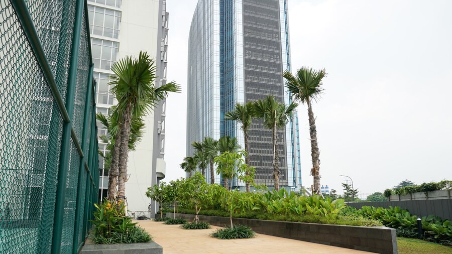 Comfy Studio Ciputra International Apartment