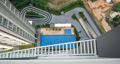 Best Location 2BR Ciputra International Apartment