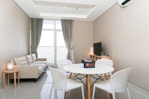 Room | Living area | TV - Best Location 2BR Ciputra International Apartment (Jakarta)