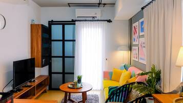 Kamar | Area keluarga | TV