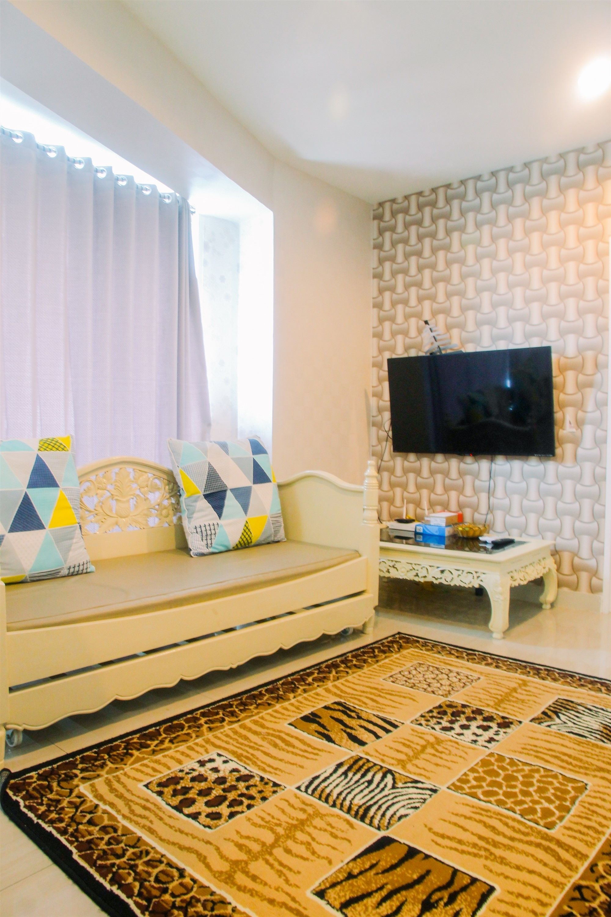 Kamar | Area keluarga | TV