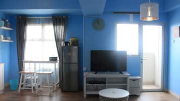Habitación | Sala de estar | Una televisión