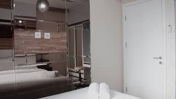 Habitación | 1 dormitorio, escritorio, wifi gratis y ropa de cama
