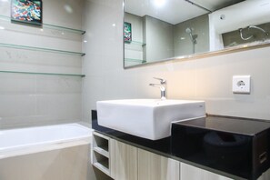 Quarto | Banheiro | Chuveiro, toalhas de banho