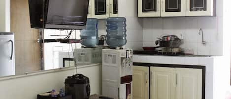Room | Living area | TV