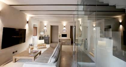 Casa Nostra Luxury Suites