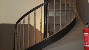 Staircase - Chez Esmara Et Philippe Fourche (Brussels)