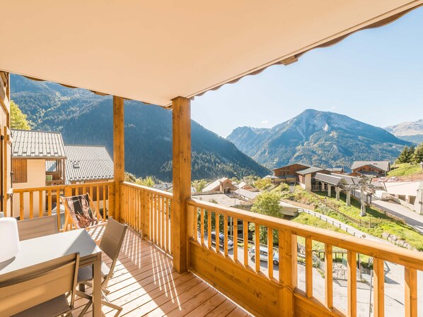 Property grounds - 4* Apartment with view, 2 bedrooms, balcony, WIFI included (Champagny-en-Vanoise)