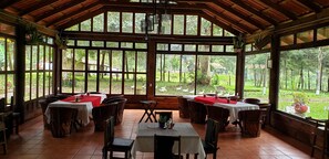 Tempat makan