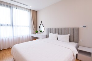 Ropa de cama de alta calidad, cubrecamas y muebles diferentes 