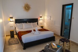 Villa privée, 5 chambres, piscine chauffée (en option) | Ropa de cama de alta calidad y decoración individual