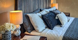 4 bedrooms, WiFi, bed sheets