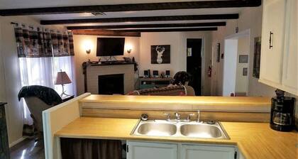 Papa Bears Cabin Summ