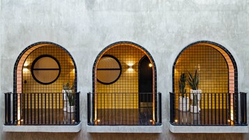 Kiến trúc tòa nhà