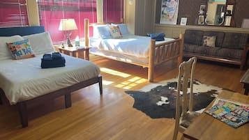 1 bedroom, premium bedding, pillow-top beds, individually decorated