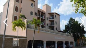 Front of property - Condominio Palancar (Playa del Carmen)