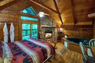 Cabaña de luna de miel | Decoración individual, mobiliario individual, ropa de cama