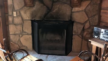 Wild Columbine | Individually decorated, individually furnished, bed sheets