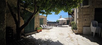 Andrianna's cottage in Pano Akourdalia