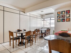 Lunch and dinner served