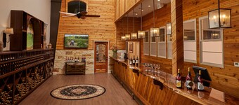 Carter Creek Winery Resort & Spa
