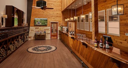 Carter Creek Winery Resort & Spa