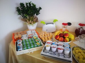 Gratis morgenmadsbuffet hver dag