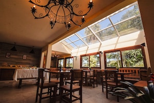 Desayuno bufé gratuito y diario