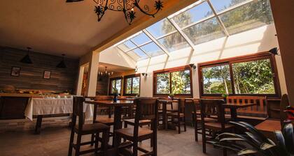 Pousada Paris Hostelli