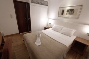 Apartamento standard | 1 quarto, escrivaninha, espaço de trabalho para notebook