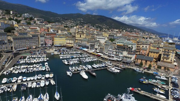 Marina/club náutico