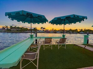 Property grounds - Kanda Zen Apt 5 - Luxury  pool & water views (Pompano Beach)