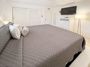 1 chambre, coffres-forts dans les chambres, bureau
