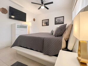 1 bedroom, in-room safe, desk, iron/ironing board