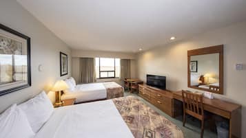Executive Double Room | Pillowtop beds, desk, laptop workspace, blackout drapes